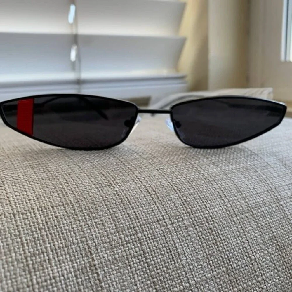 Sunglasses cat eye shape Women metal small cat eye designer red striped